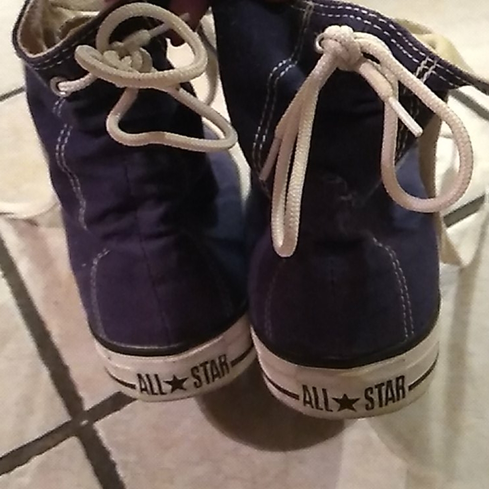 Shose - Picture 3 of 4